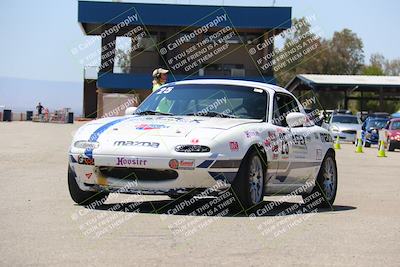 media/Apr-30-2022-CalClub SCCA (Sat) [[98b58ad398]]/Around the Pits/